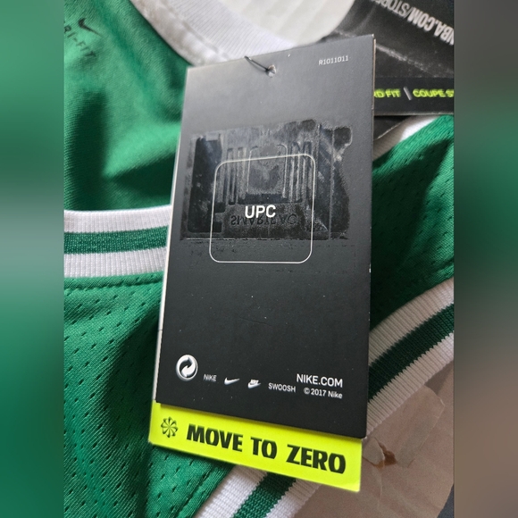 Nike NBA Boston Celtics Kemba Walker Icon Edition Swingman Jersey New Mens 48/LG - Picture 7 of 13